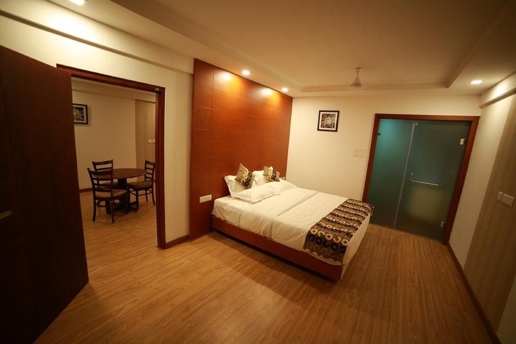 Гуруваюр: Nakshatra Emerald Inn