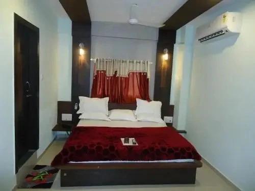 Ахмедабад: Hotel Madhav