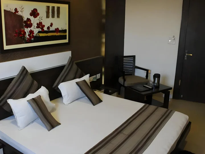 Бхопал: Hotel Shalimar Deluxe
