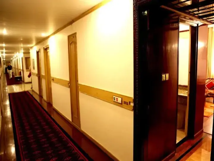 Джаландхар: Aveda Hotel Kamal
