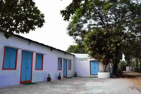 Фаридабад: V Resorts Casa Delhi