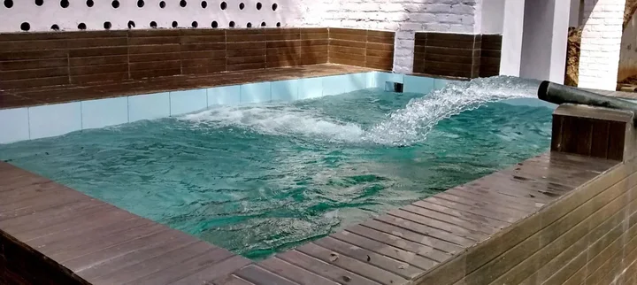 Фаридабад: V Resorts Casa Delhi