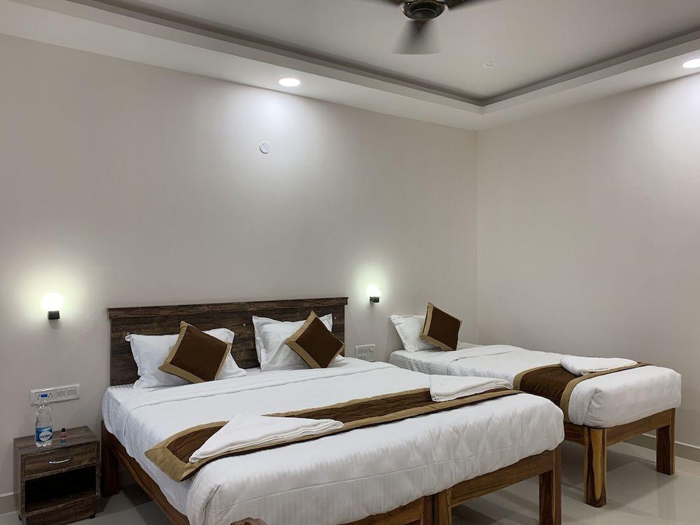 Пудучерри: Serenity Sunrise Beach Resort