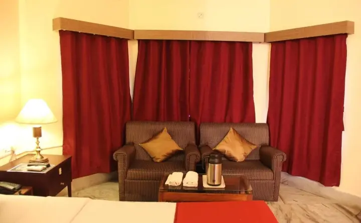Пури: Hotel Sapphire International