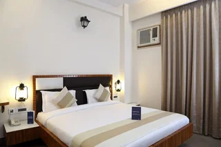 Гуруграм: FabHotel Huda Sushant Lok