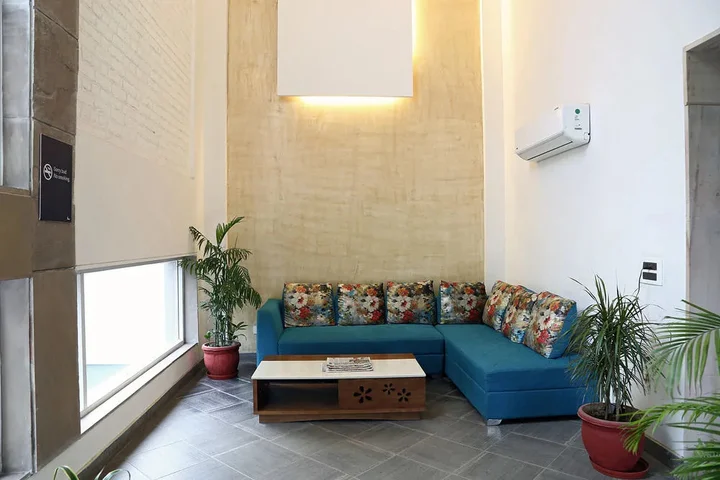 Гуруграм: FabHotel Huda Sushant Lok