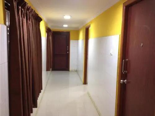 Ченнаи: M J Guest House