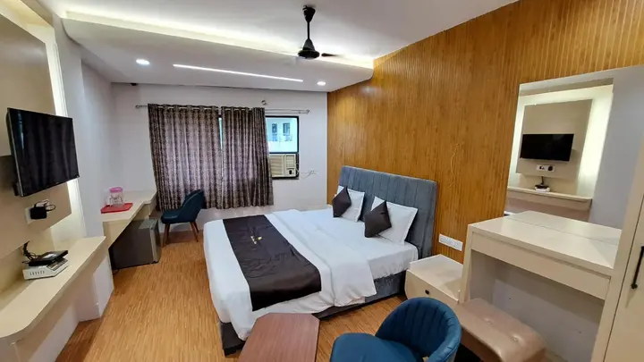 Игатпури: Hotel Dhruv Palace