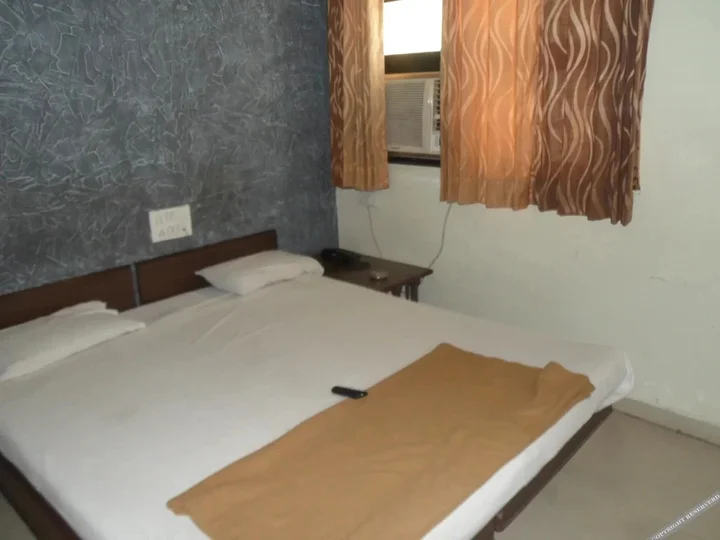 Амбаджи: Hotel Ambey Residency