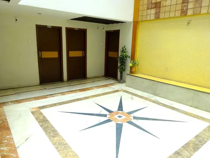 Амбаджи: Hotel Ambey Residency