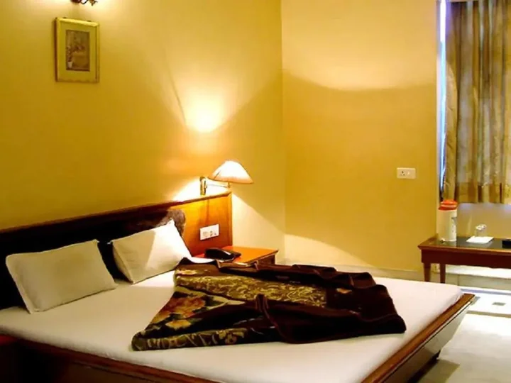 Амбаджи: Hotel Ambaji International