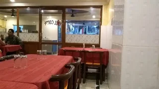 Канпур: Hotel Satyam & Restaurant