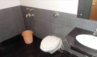 Райпур: Hotel Poonam