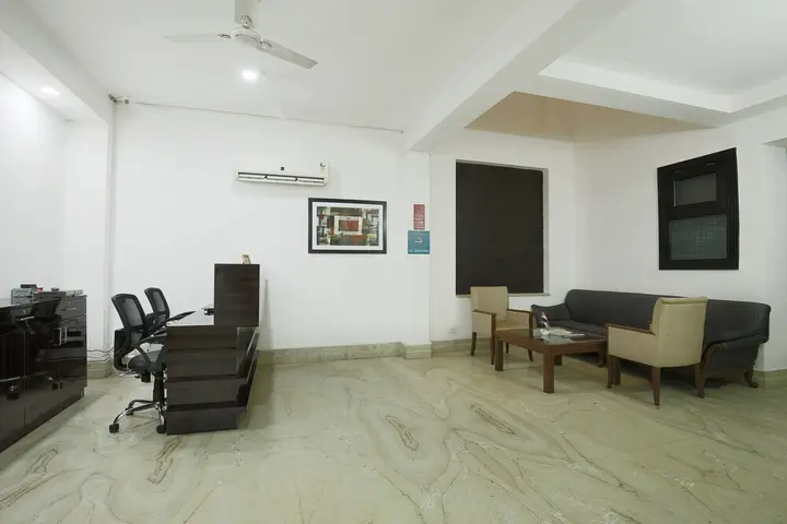 Нойда: FabHotel Exotica Noida Expressway