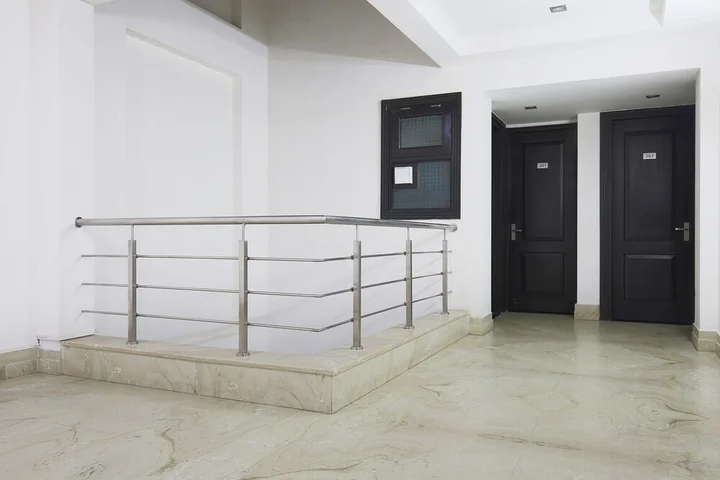 Нойда: FabHotel Exotica Noida Expressway