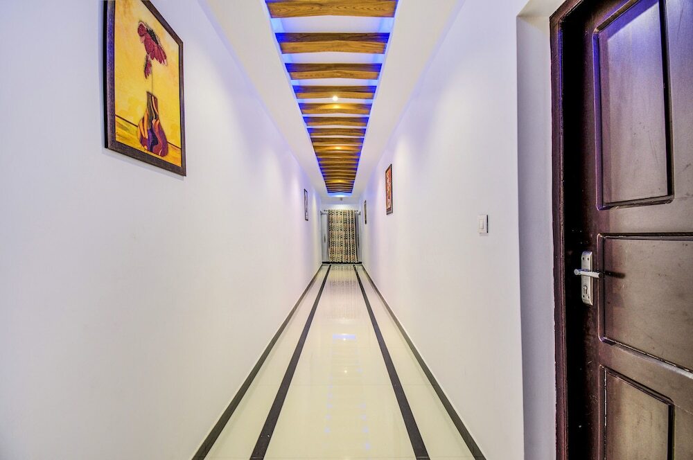 Аллеппи: FabHotel Kuwait Residency