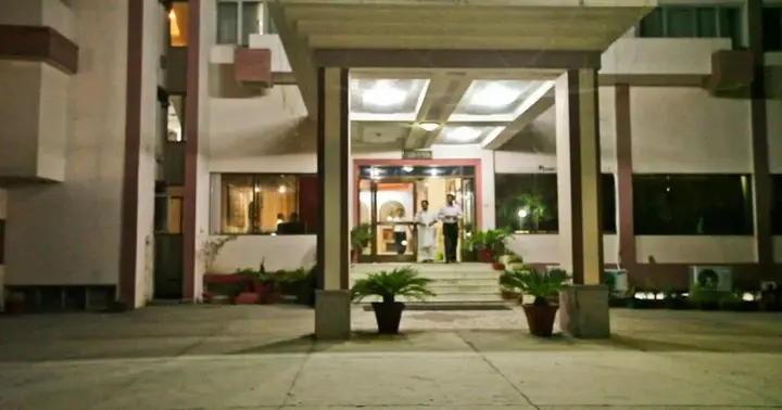 Матхура: Hotel Madhuvan
