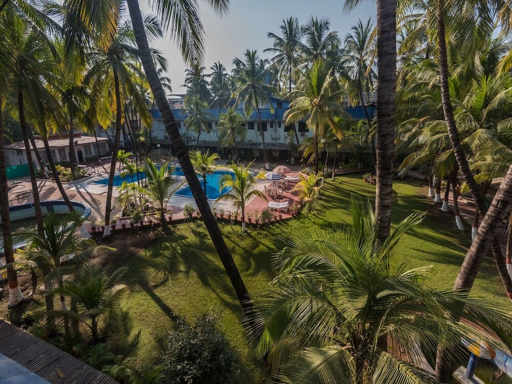 Киим: Coconut Ivy Resort
