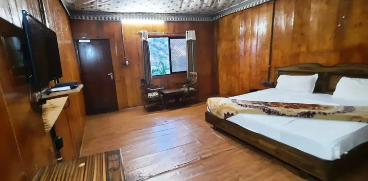 Садри: Lake Alpi resort Kumbhalgarh