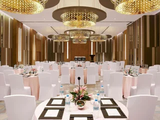 Гувахати: Novotel Guwahati GS Road Hotel
