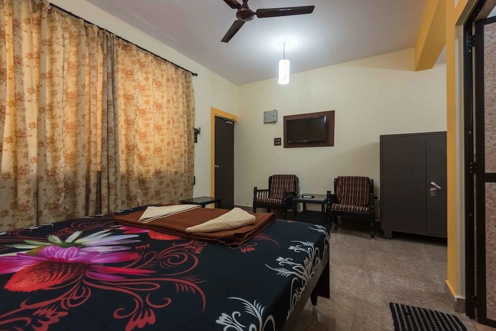 Кандолим: OYO 7273 StayOut near Candolim Beach