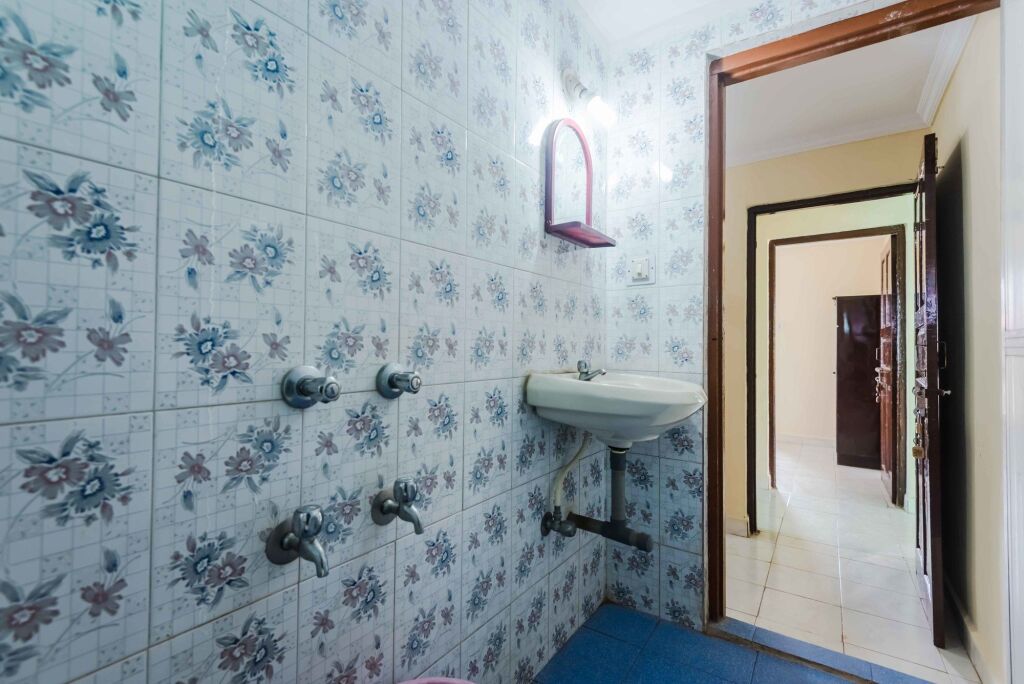 Бага: OYO 7288 Traveller Guest House