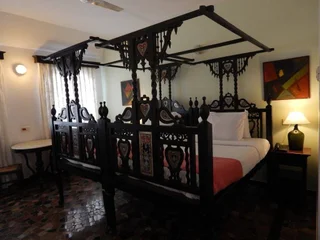 Панаджи: WelcomHeritage Panjim People