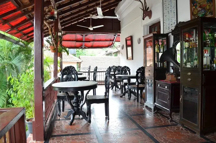 Панаджи: WelcomHeritage Panjim People
