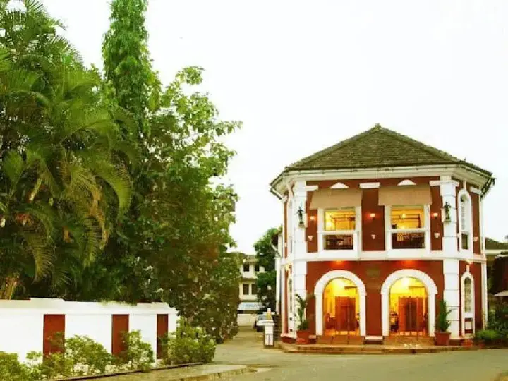 Панаджи: WelcomHeritage Panjim People