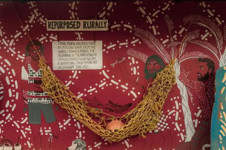 Варкала: The Lost Hostel