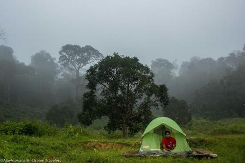 Гоникоппал: Camping In Remote Coorg