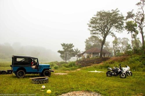 Гоникоппал: Camping In Remote Coorg