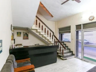 Крепость Jhansi: Hotel Raj Palace