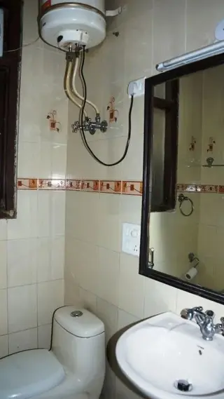 Гуруграм: Maxfort Budget Hotel Gurgaon