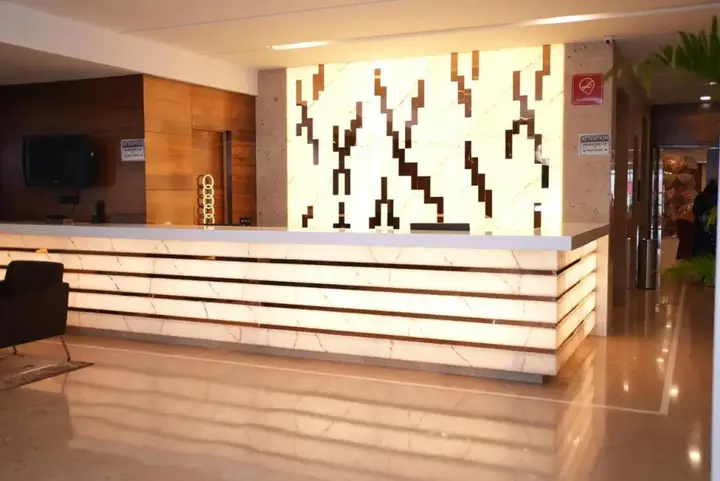 Бхаруч: Hotel Rang Inn