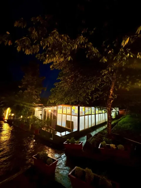 Кушалнагар: Coorg Nest Cottages
