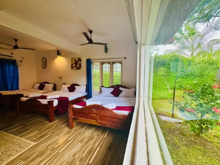 Кушалнагар: Coorg Nest Cottages