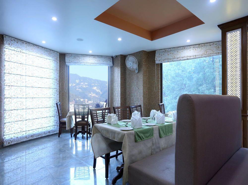 Шимла: Hotel The Rock Castle by DLS Hotels