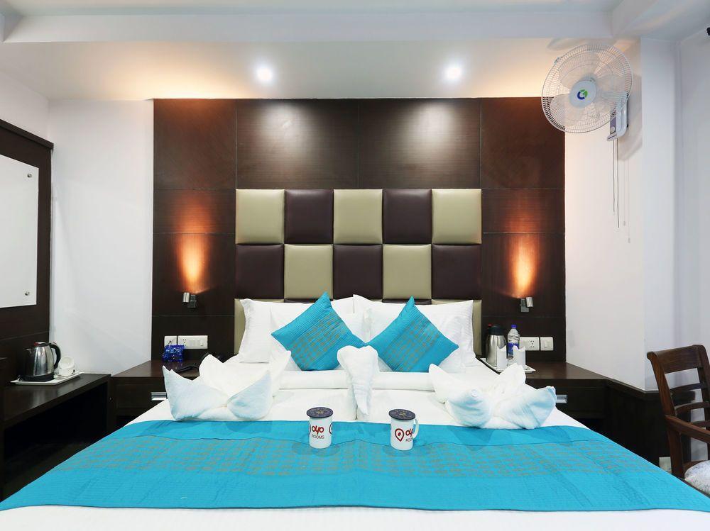 Шимла: Hotel The Rock Castle by DLS Hotels