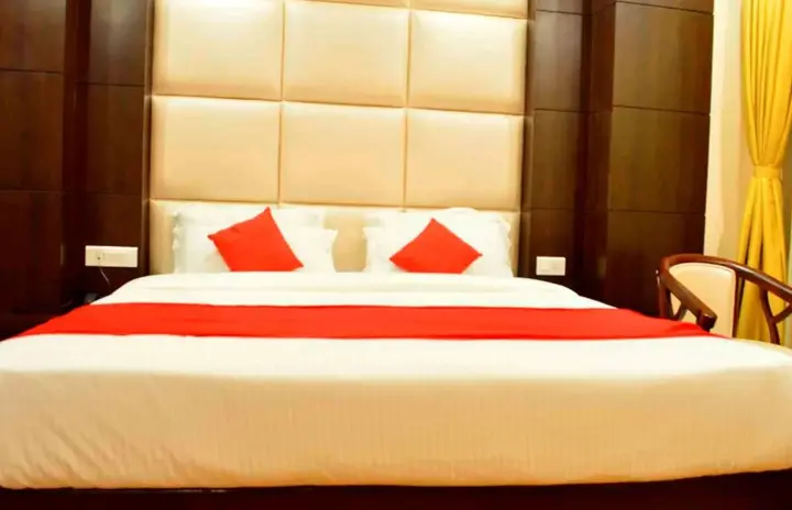 Дарджилинг: Hotel Pink Mountain