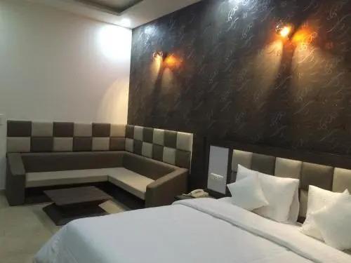Бахадургарх: The Galaxy Resort Bahadurgarh