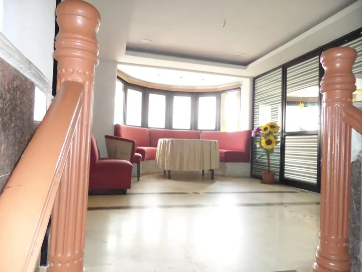 Нашик: Hotel Royal Inn