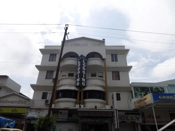 Нашик: Hotel Royal Inn