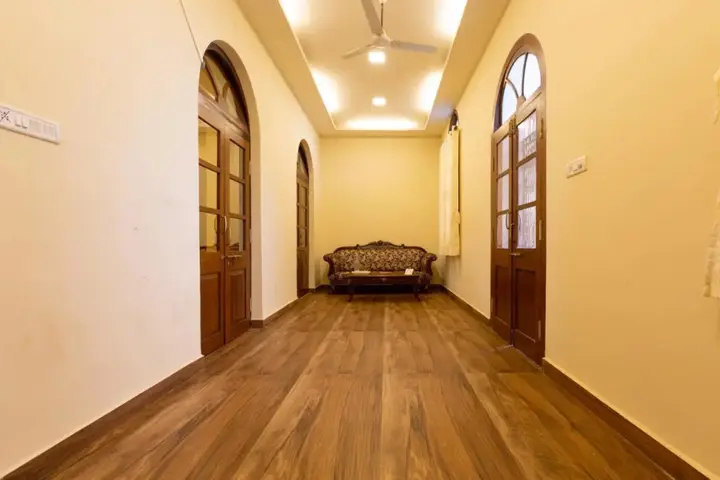 Нанди-Хилс: KSTDC Hotel Mayura Pine Top Nandi Hills