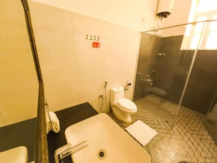 Нанди-Хилс: KSTDC Hotel Mayura Pine Top Nandi Hills