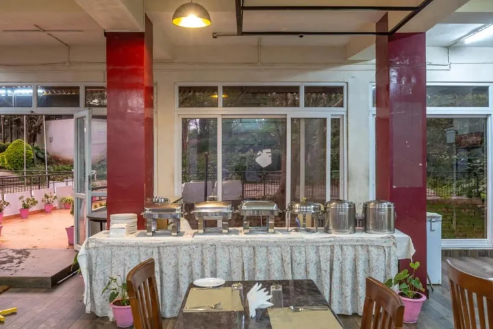 Нанди-Хилс: KSTDC Hotel Mayura Pine Top Nandi Hills