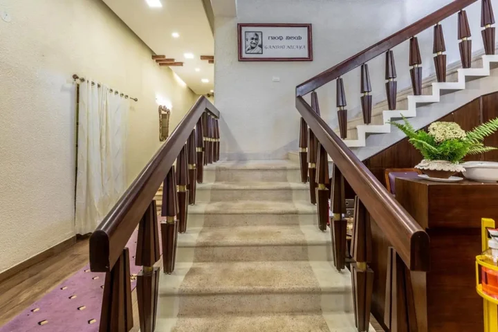 Нанди-Хилс: KSTDC Hotel Mayura Pine Top Nandi Hills