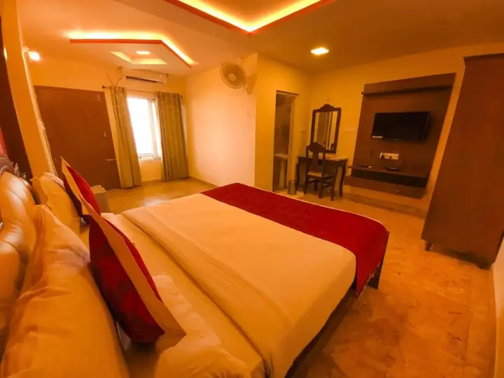 Нанди-Хилс: KSTDC Hotel Mayura Pine Top Nandi Hills