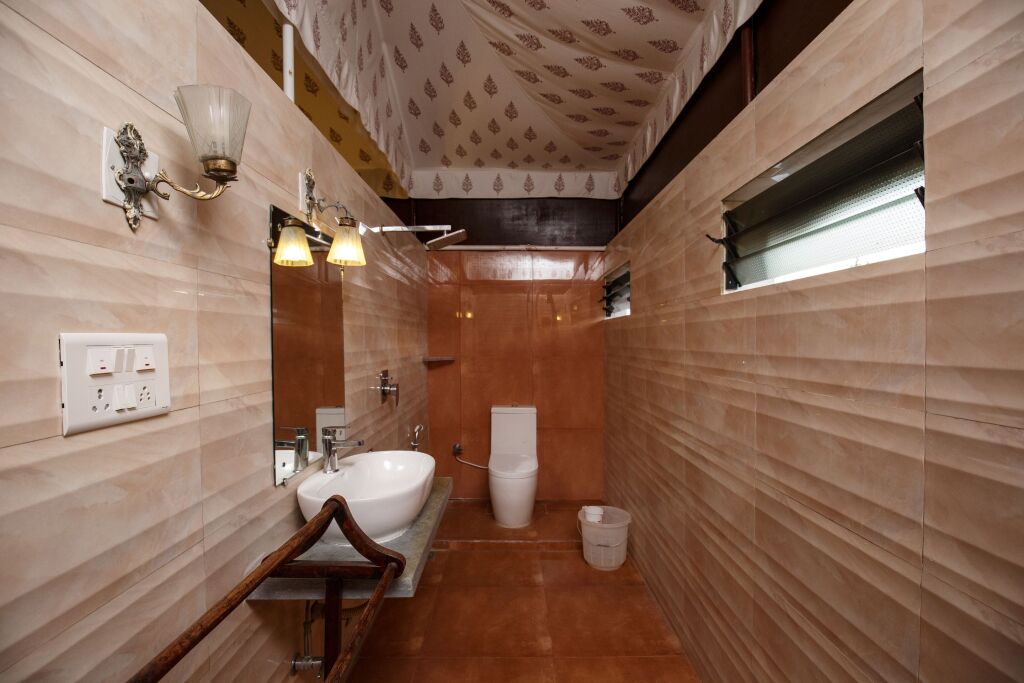 Сазан: Отель Gir Lions Paw Resort