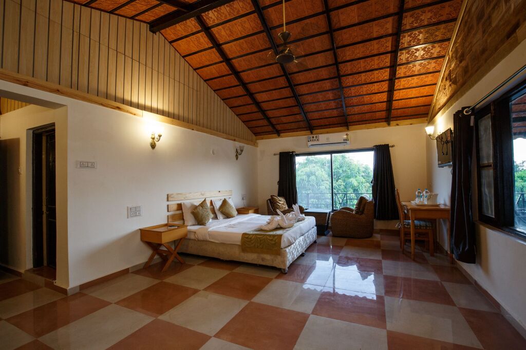Сазан: Отель Gir Lions Paw Resort